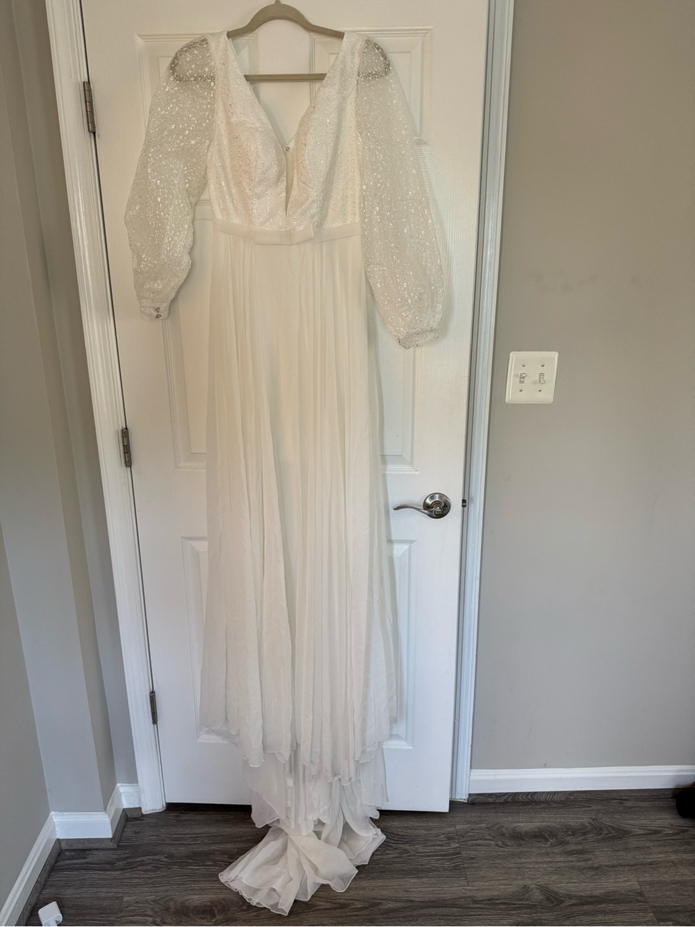 Sparkle-Sleeve V-Neck Wedding Gown